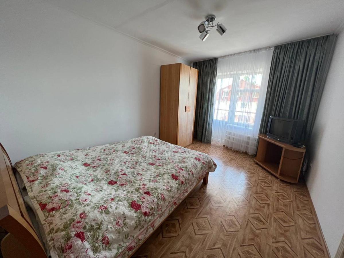 Tan Nuru Guest House Гостевой Дом Тан Нуру Чолпон-Ата Екстер'єр фото