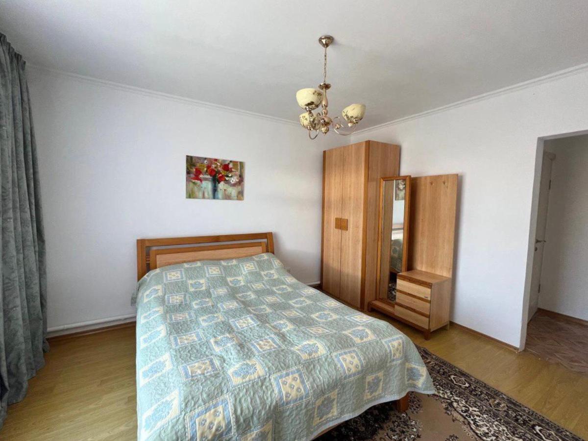 Tan Nuru Guest House Гостевой Дом Тан Нуру Чолпон-Ата Екстер'єр фото
